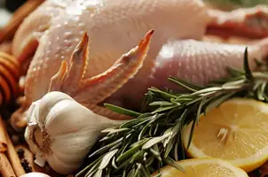Dinde au cumin et au miel, parfumée au citron et à l'ail