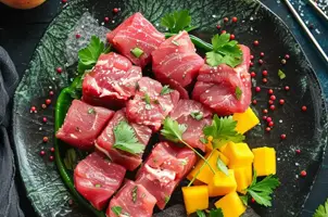 Dinde aux épices jerk et mangue, un festin tropical parfumé