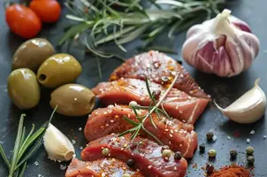 Cerf aux saveurs méditerranéennes : paprika, ail et olives épicées