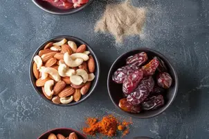 Délice de cerf aux dattes et riz basmati parfumé au baharat et amandes