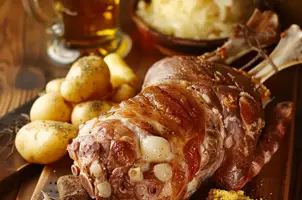 Lapin à la bière, choucroute et pommes de terre à la moutarde